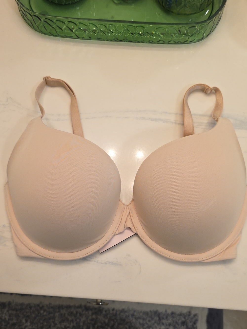 Victoria's Secret t-shirt push up bra, full coverage, Nude 32 DD